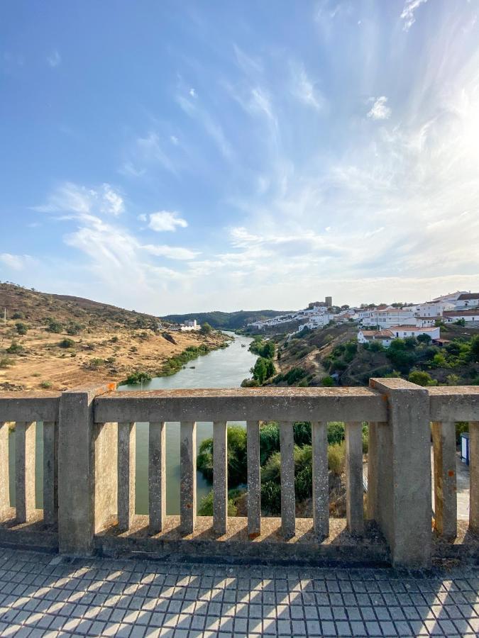 Casa Dos Chocalhos-piscina-perto Fluvial-vista Incrivel E Sossego Holiday home *